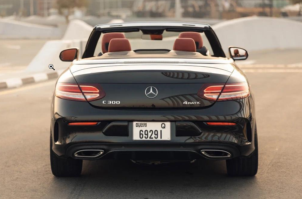 Mercedes C300 3