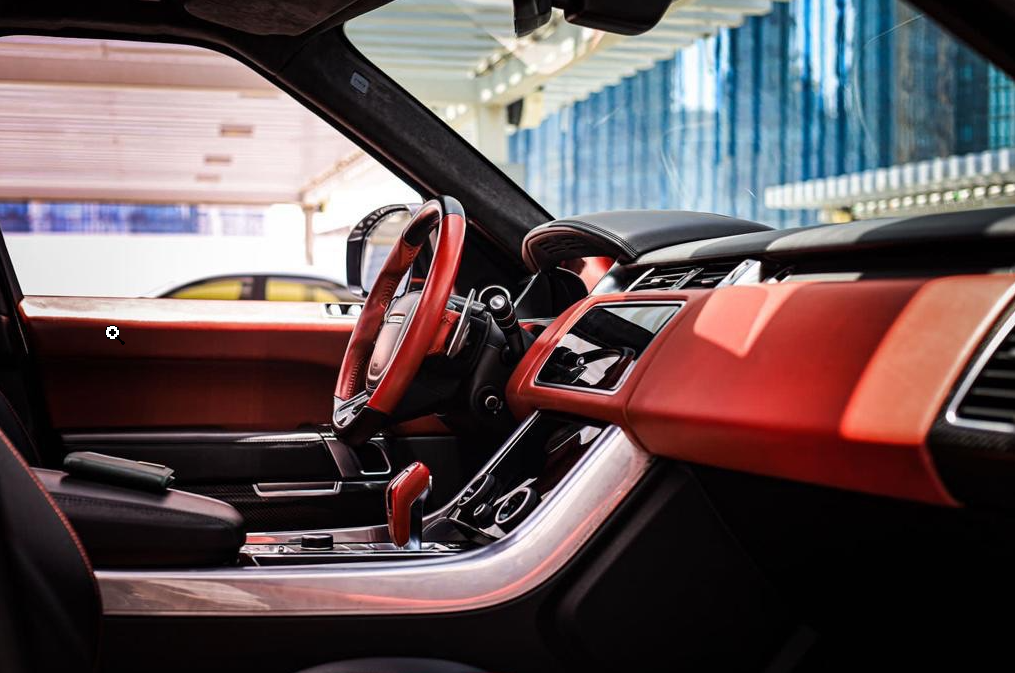 Rang Rover SVR 5